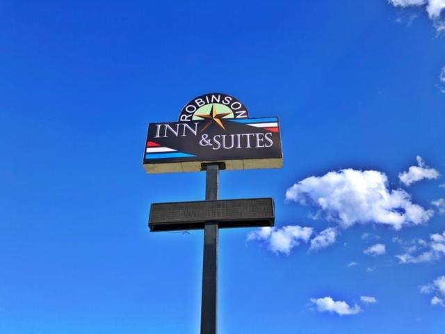 Robinson Inn And Suites 외부 사진